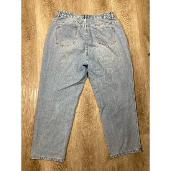 Shein Curve Pants Distressed Denim‎ Blue Ripped Knees Flower Butterfly Pockets - Picture 3 of 9